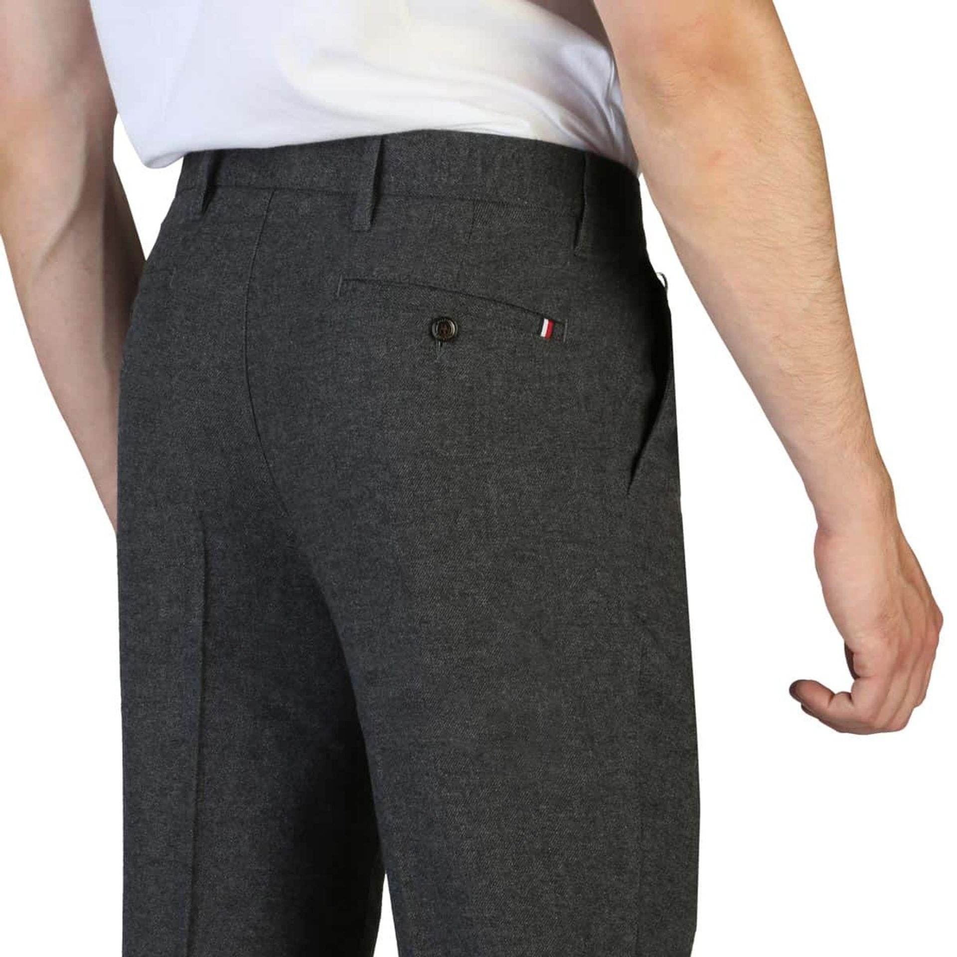 Tommy Hilfiger Trousers - Fizigo